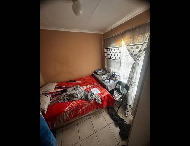 8 BEDROOM HOUSE FOR SALE IN BIRCH ACRES